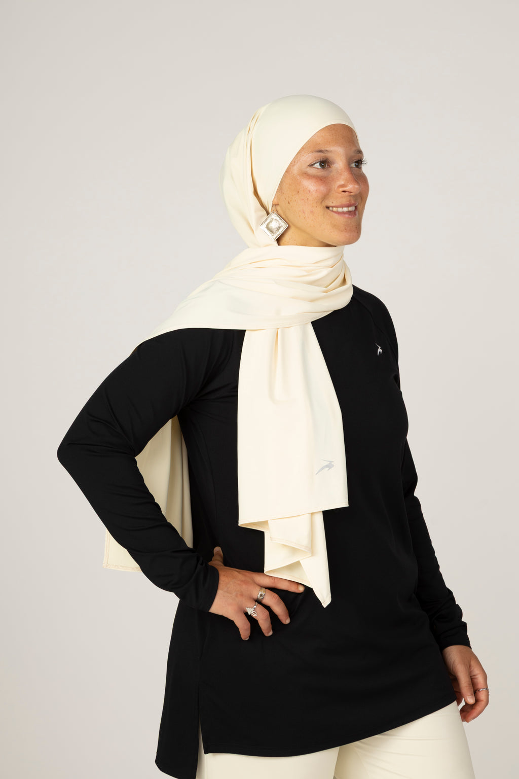 Hijab deportivo Butteryellow