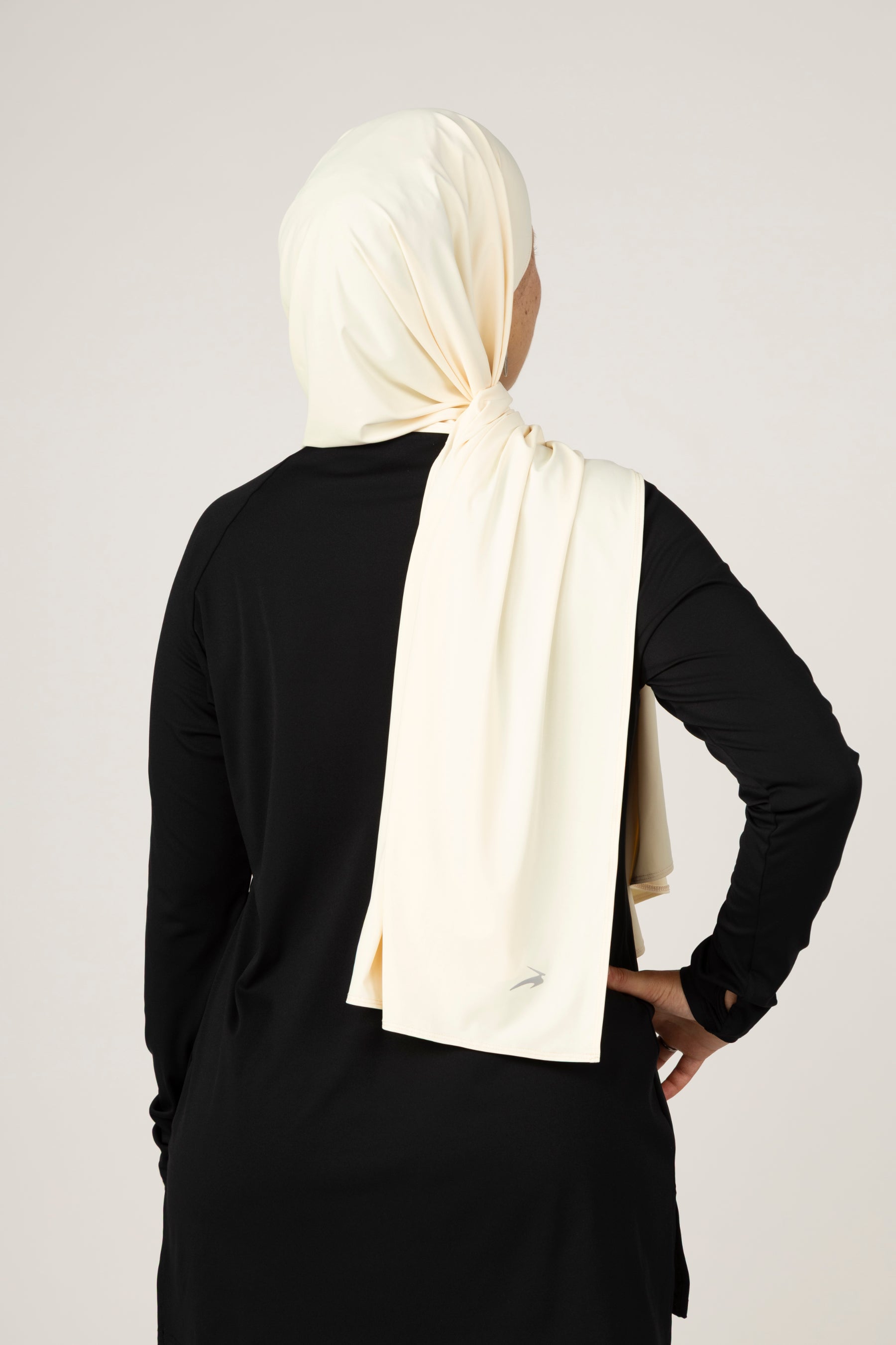 Hijab deportivo Butteryellow