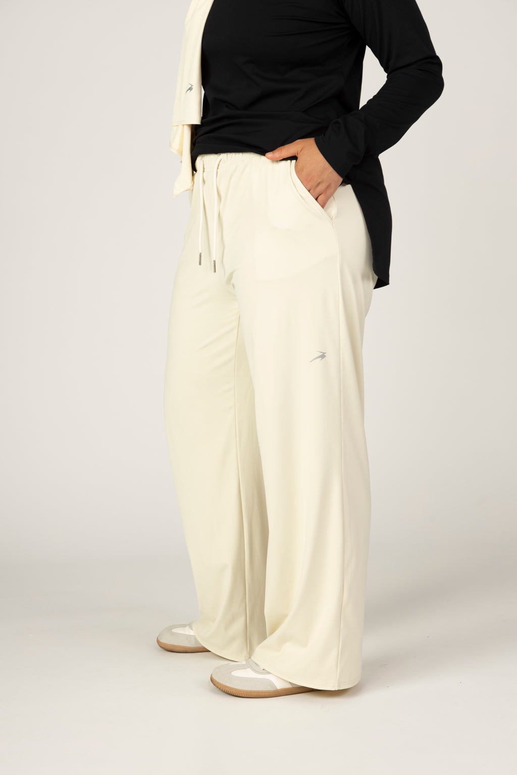 Pantalón deportivo recto Butteryellow