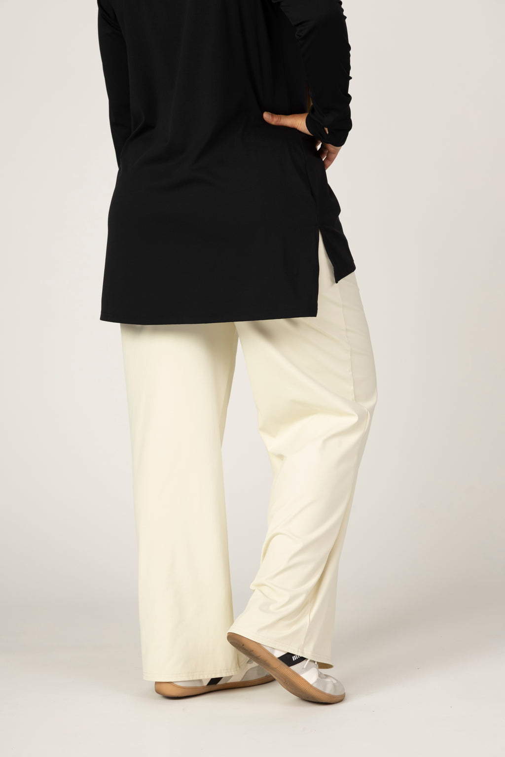 Pantalón deportivo recto Butteryellow